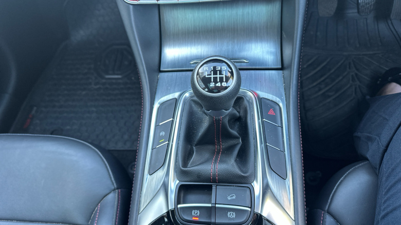 MG Hs 1.5 T-GDI Exclusive 5dr Petrol Hatchback